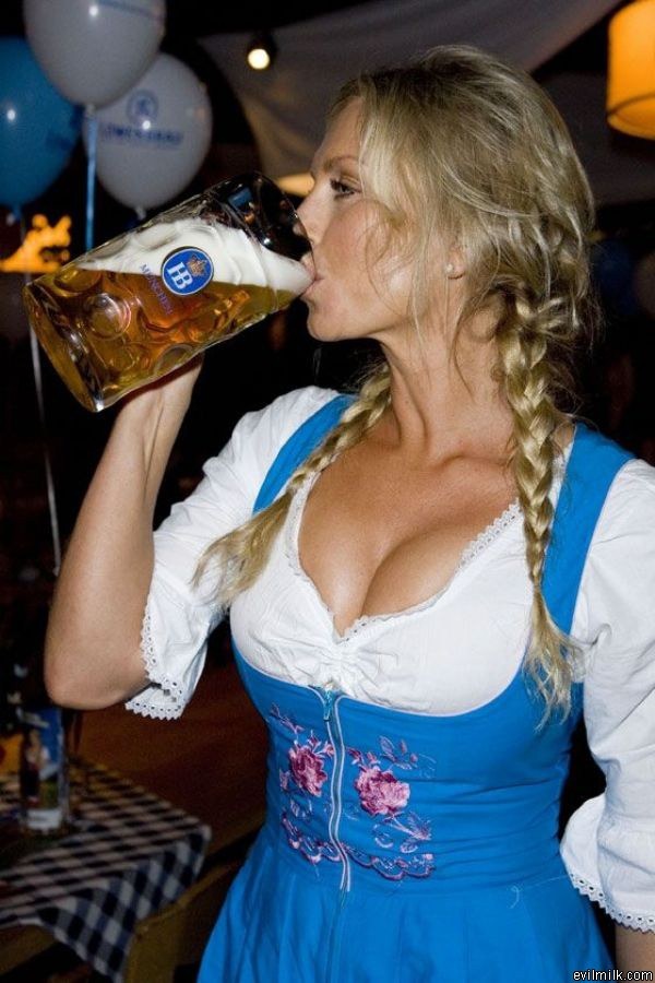 German-Beer-Girl-Fork-Party